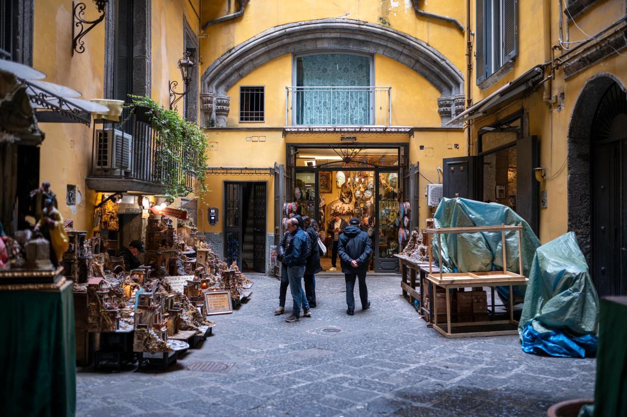 Stay Soft Apartment - Centro Storico Napoli Dış mekan fotoğraf