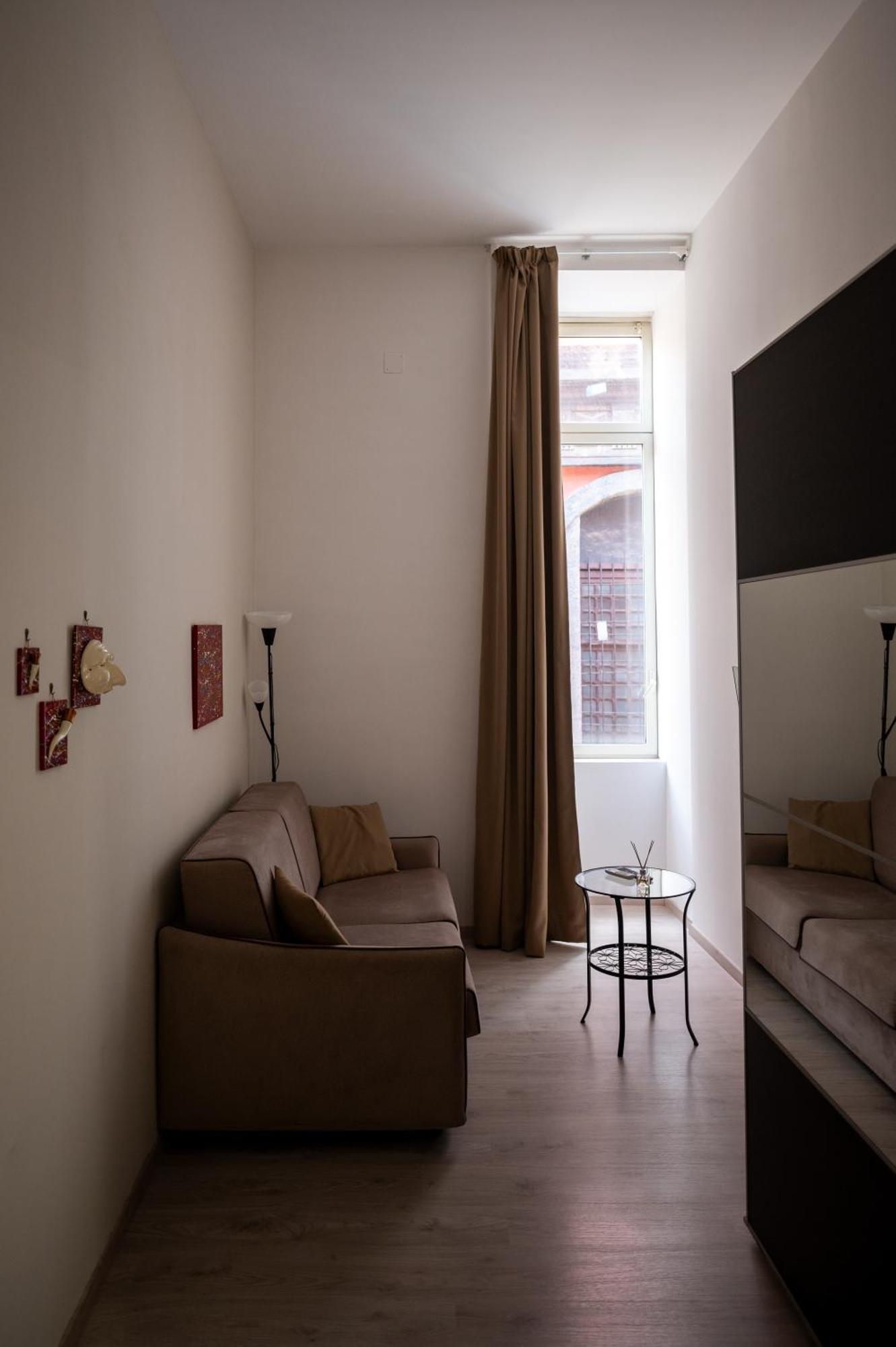 Stay Soft Apartment - Centro Storico Napoli Dış mekan fotoğraf